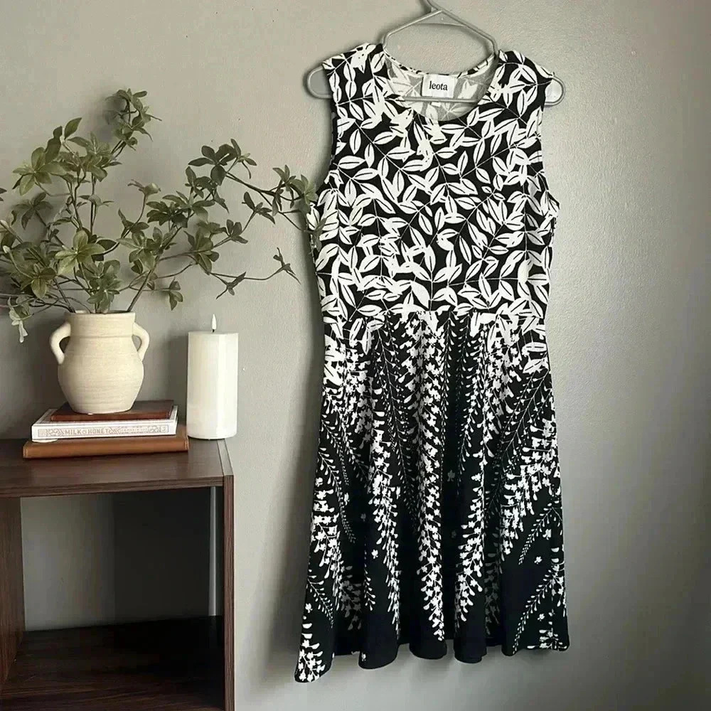 LEOTA Women’s A-Line Sleeveless Floral Dress - Picture 6 of 6